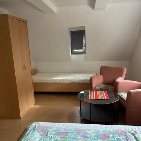 Bed & Breakfast Hanoi Restaurant , *